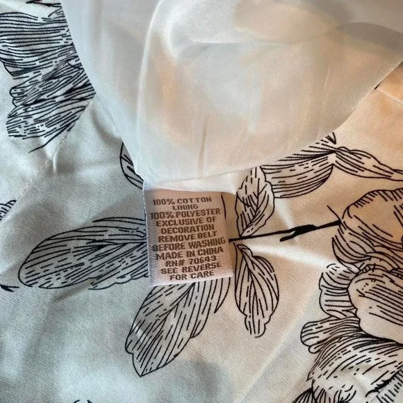 Dressbarn Womens Toile Floral Midi Dress White Black Cotton Fit Flare Size 8 - Picture 8 of 8